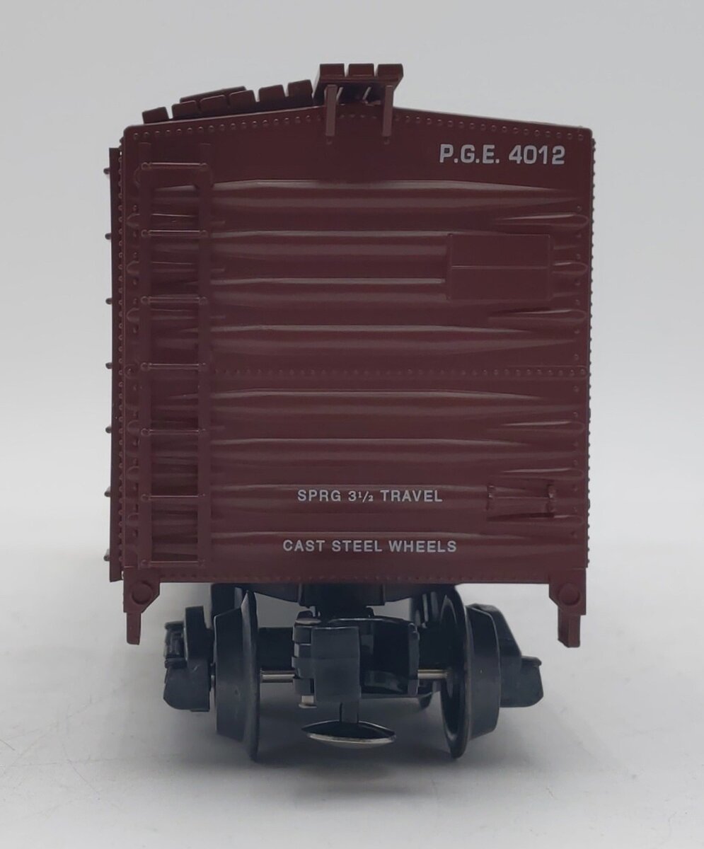 Crown PGE-9418 O Modern Pacific Great Eastern #4012 Boxcar - 3 Rail EX/Box