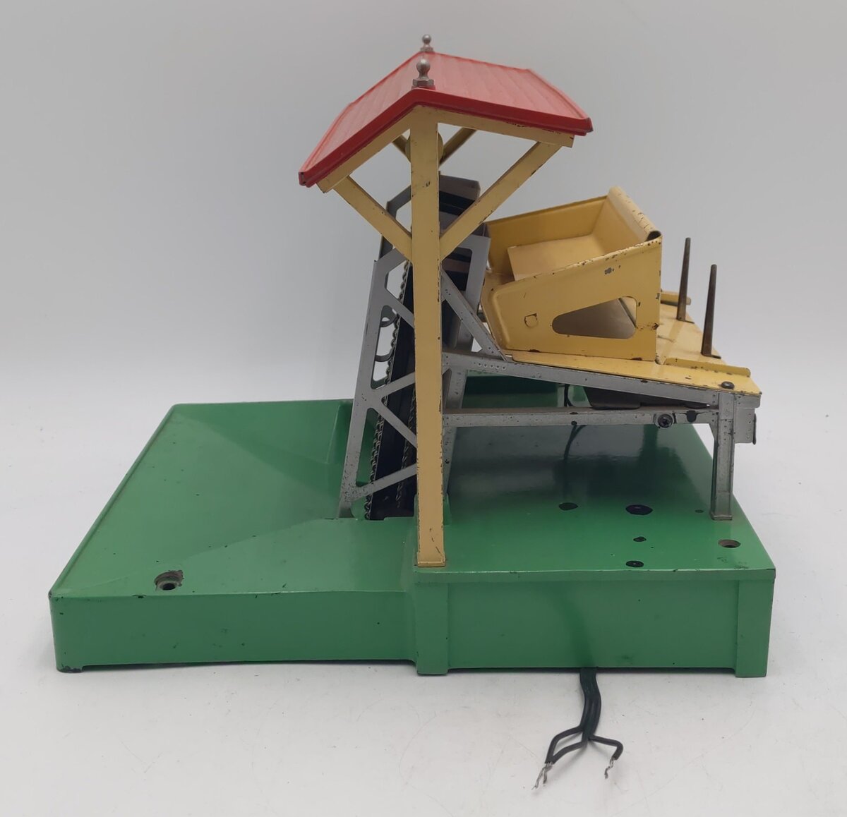 Lionel 164 Vintage O Operating Lumber Loader VG