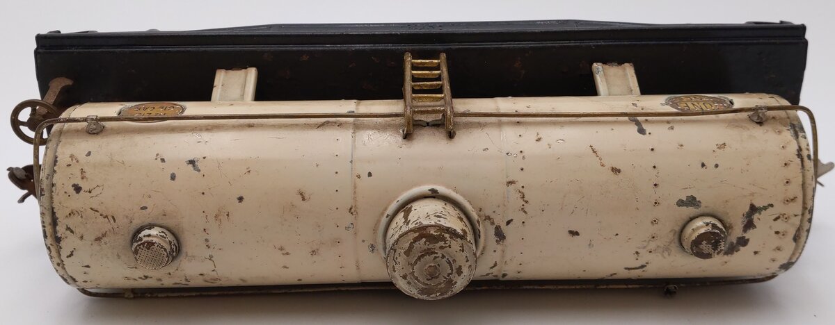 Lionel 215 Vintage Standard Gauge Ivory Tinplate Tank Car