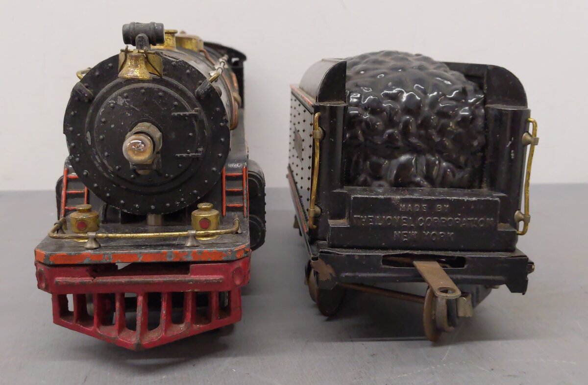 Lionel 390 Vintage Standard Gauge 2-4-2 Steam Locomotive with Tender VG