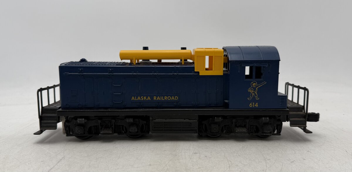 Lionel 614 Vintage O Alaska Railroad EMD NW-2 Diesel Switcher VG