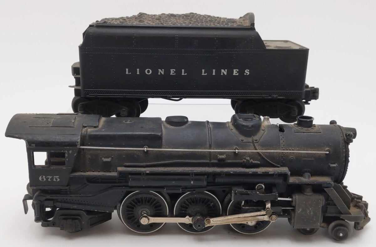 Lionel 675 Vintage O 2-6-2 Prairie Die-Cast Steam Locomotive and 6466W Tender VG