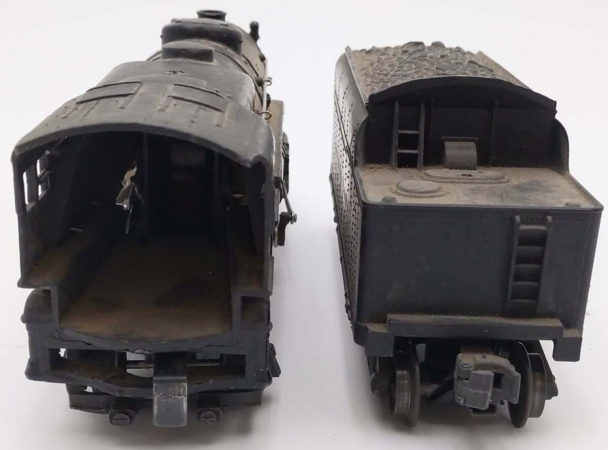 Lionel 675 Vintage O 2-6-2 Prairie Die-Cast Steam Locomotive and 6466W Tender VG