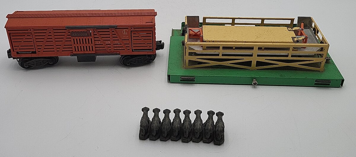 Lionel 3356 Vintage O Santa Fe Operating Horse Platform & Car VG/Box