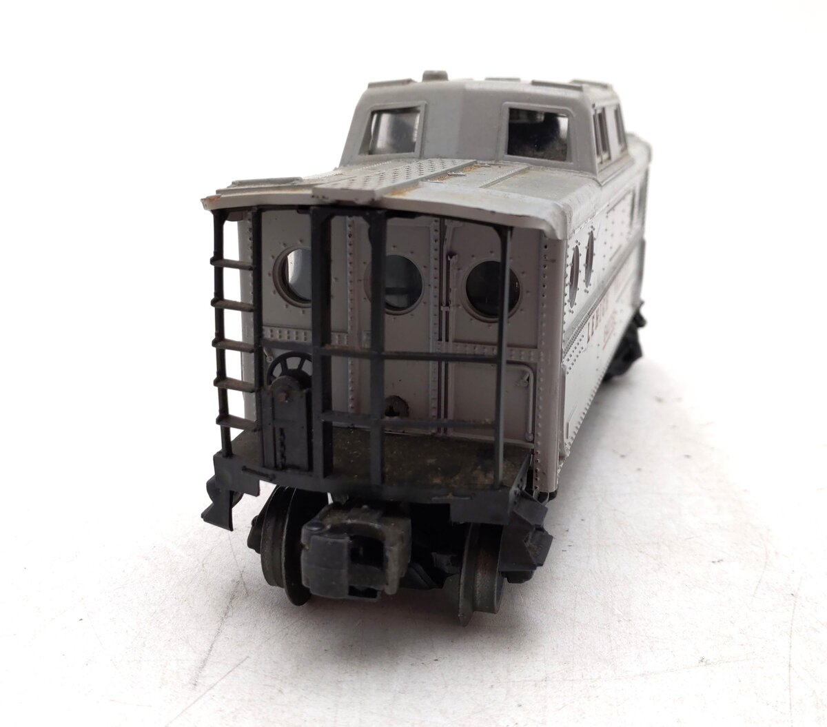 Lionel 6417-50 Vintage O Gray Lehigh Valley Porthole Caboose VG