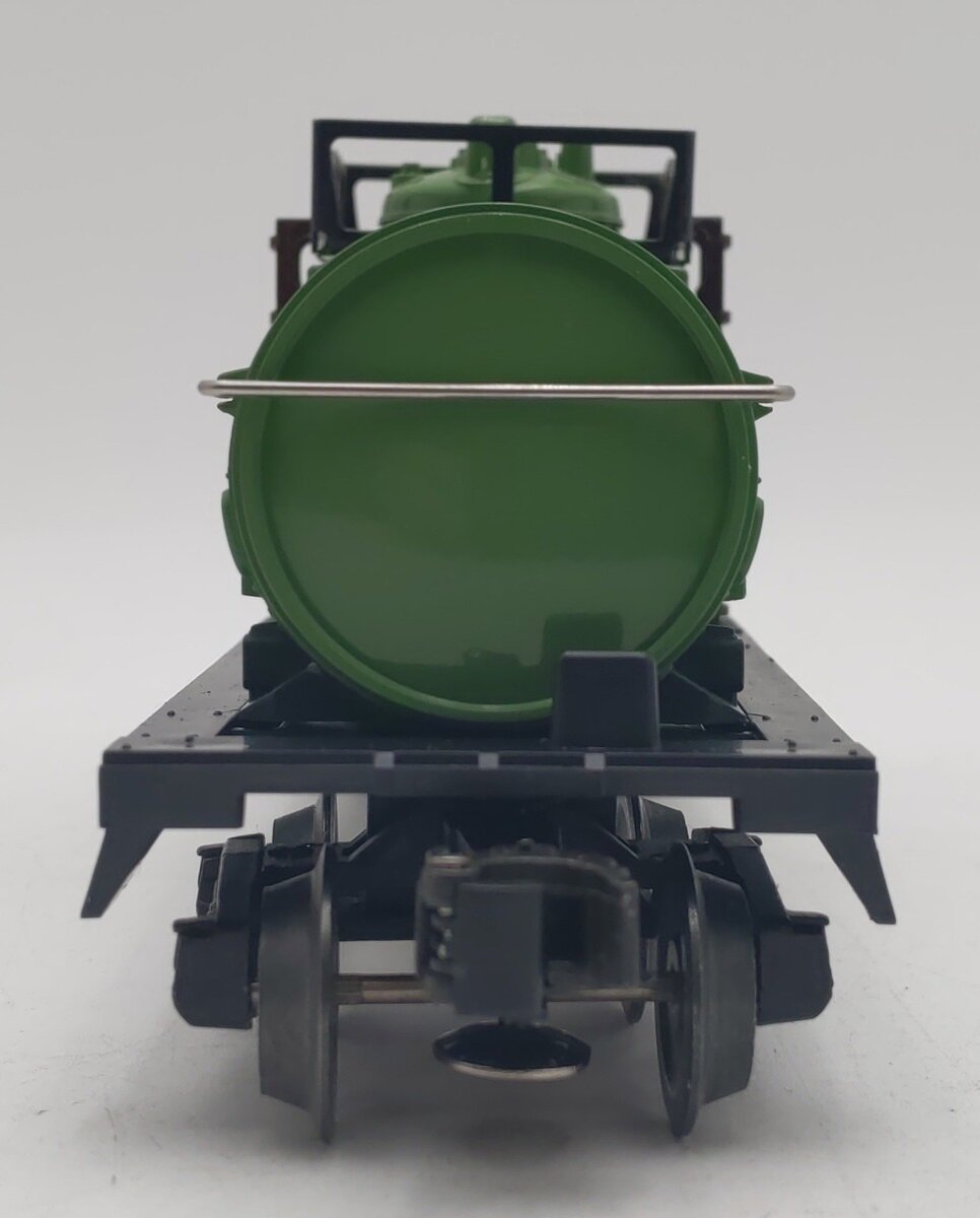 Lionel 6-6305 O Gauge British Columbia Single Dome Tank Car LN/Box