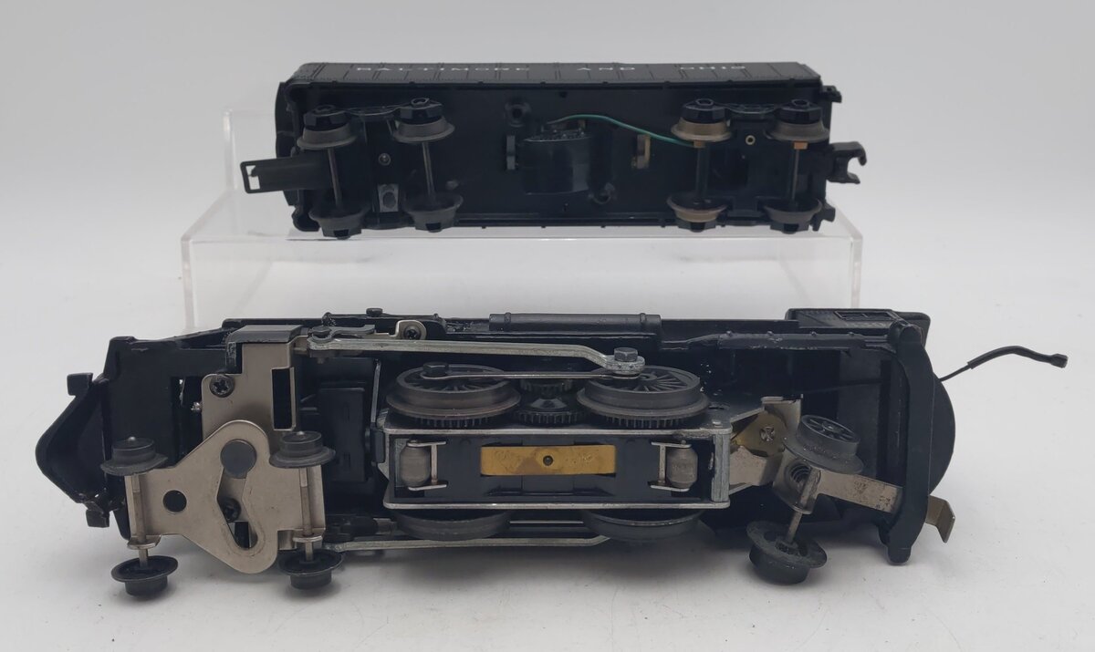 Lionel 6-8304 4-4-2 B&O Die-Cast Steam Locomotive & Tender #8304 EX