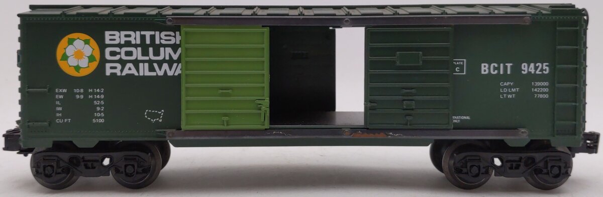 Lionel 6-9425 O Gauge British Columbia Railway Box Car VG/Box