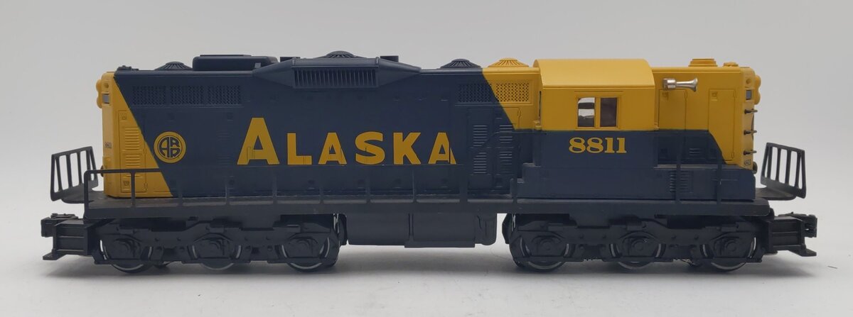 Lionel 6-18811 O Gauge Alaska SD-9 Diesel Engine #8811 EX/Box