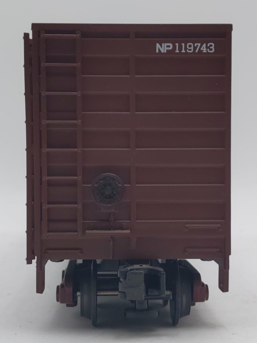 MTH 20-97502 O Gauge Northern Pacific Wood Chip Hopper #119743 EX/Box