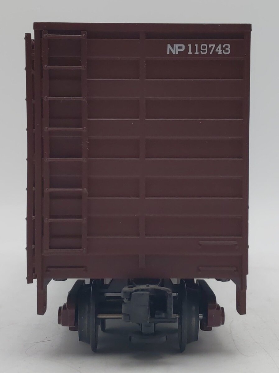 MTH 20-97502 O Gauge Northern Pacific Wood Chip Hopper #119743 EX/Box