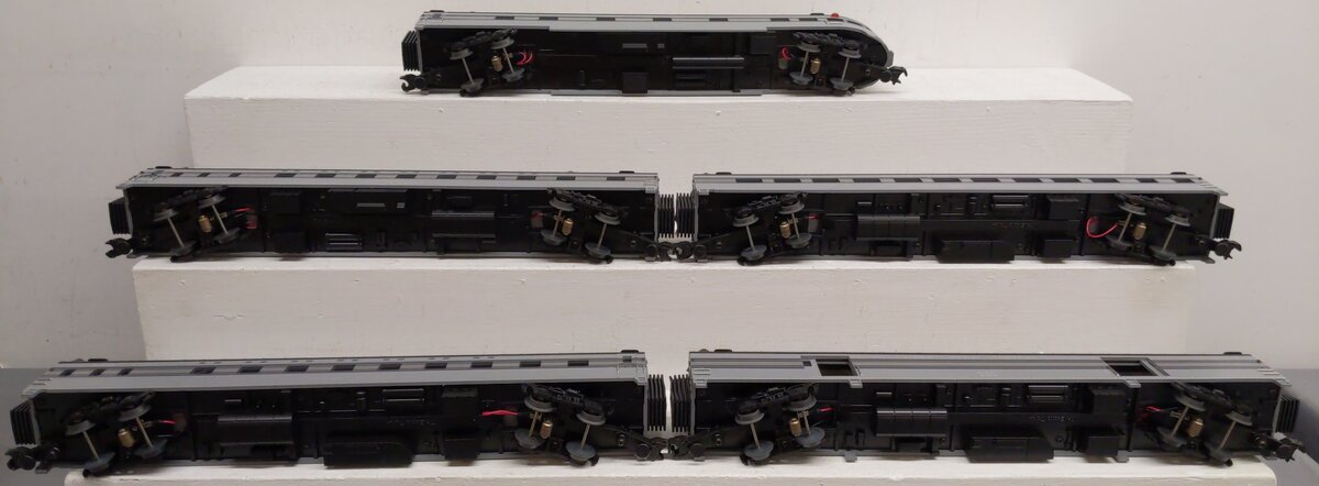 MTH 20-6554 O New York Central 70' Streamlined Passenger Car Set LN/Box