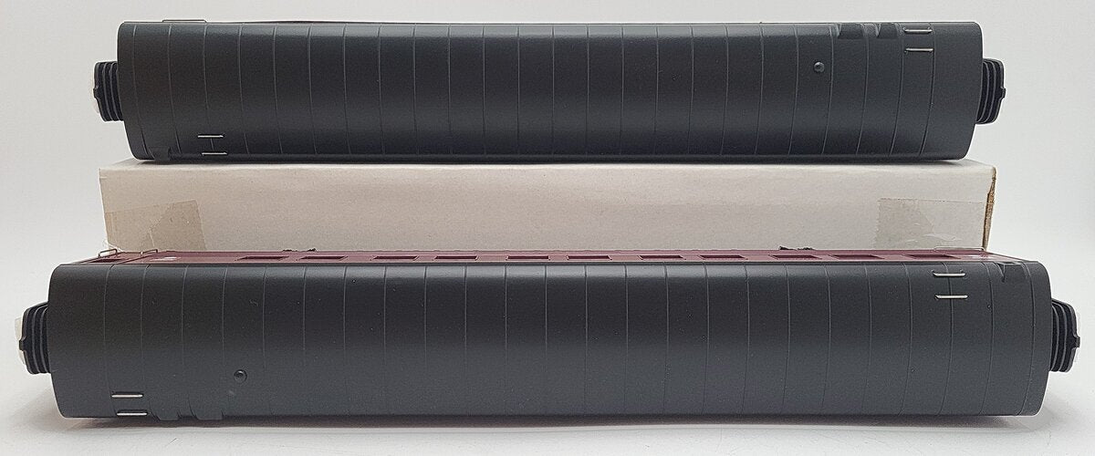 MTH 30-6731 O CP 60' Streamlined ABS Sleeper/Diner Passenger Car Set (Set of 2) LN/Box