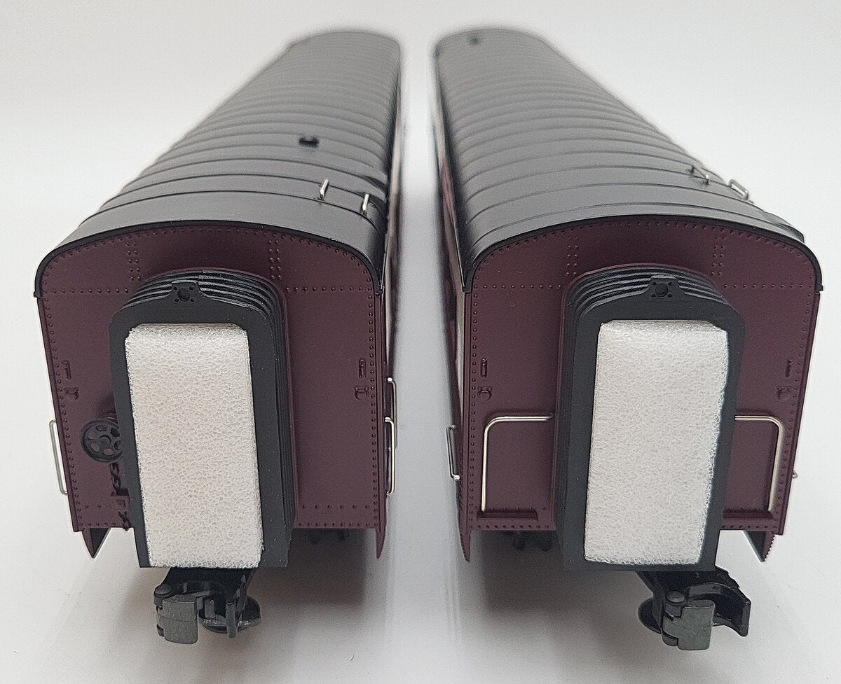 MTH 30-6731 O CP 60' Streamlined ABS Sleeper/Diner Passenger Car Set (Set of 2) LN/Box