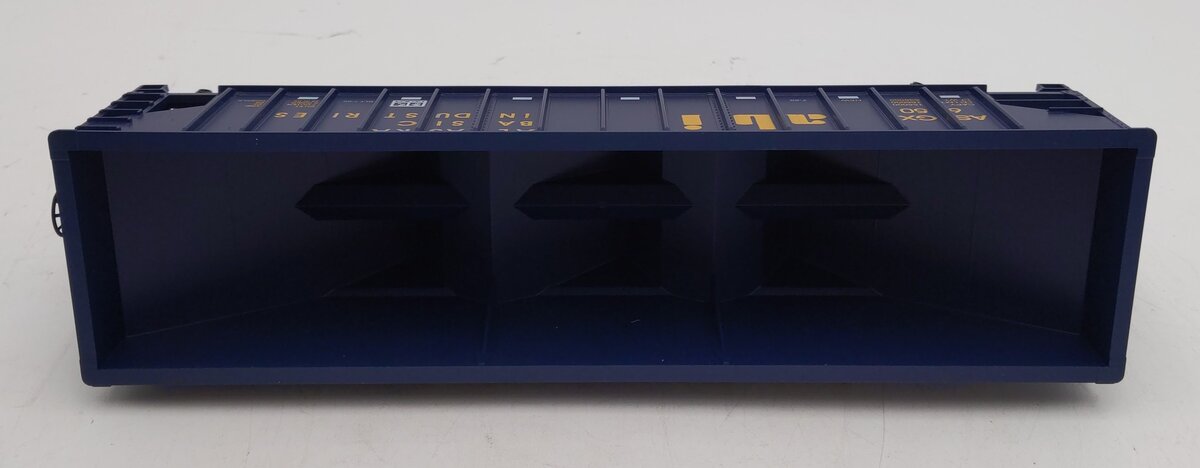 Weaver O Gauge 650 Alaska 3-Bay Ribbed Hopper #650 LN/Box