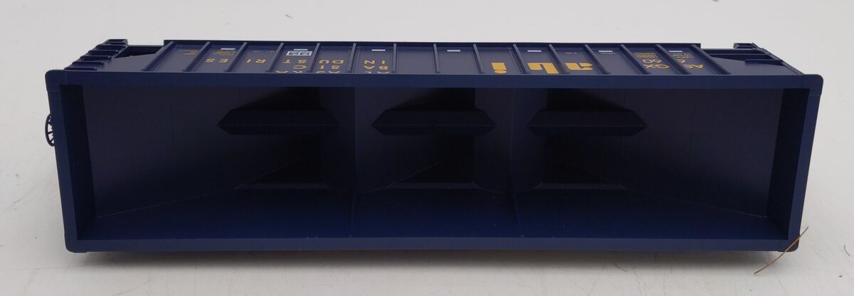 Weaver O Gauge 660 Alaska 3-Bay Ribbed Hopper #660 (3 Rail) LN/Box
