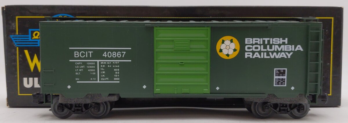 Weaver 40867 British Columbia Railway 3-Rail Boxcar LN/Box