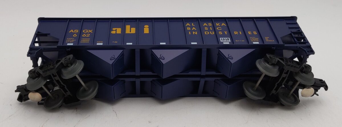 Weaver O Gauge 662 Alaska 3-Bay Ribbed Hopper #662 (3 Rail) LN/Box