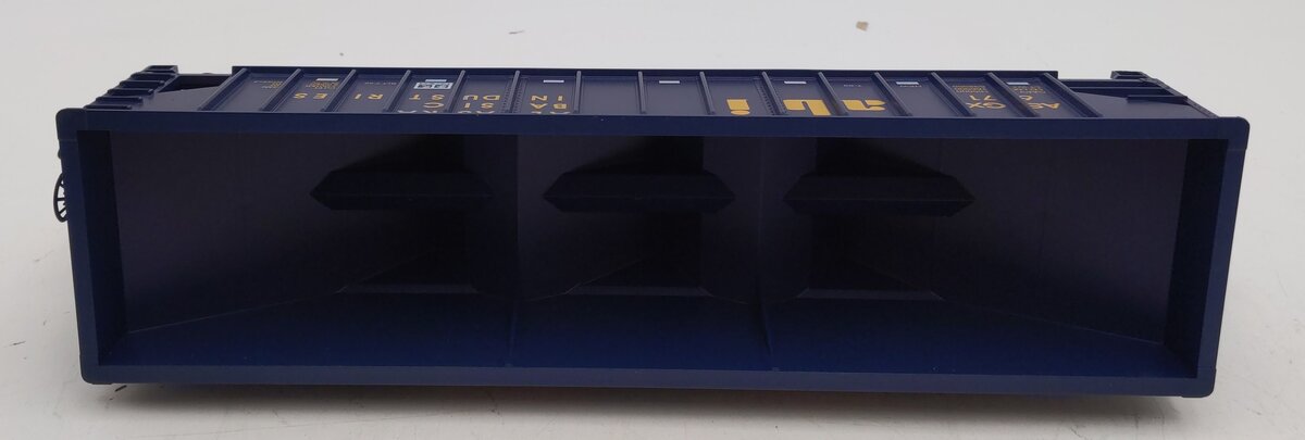 Weaver O Gauge Alaska 3-Bay Ribbed Hopper #671 - 3 Rail LN/Box