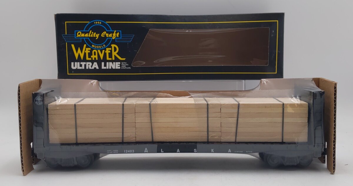 Weaver O Gauge Alaska Railroad Bulkhead Flat Car w/ Wood Load #12403 (3-Rail) NIB