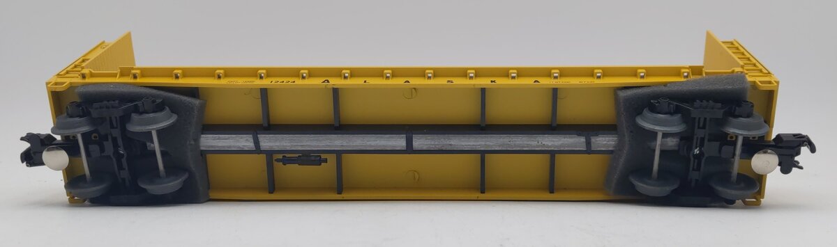 Weaver O Gauge Alaska Railroad Bulkhead Flat Car w/ Wood Load #12424 (3-Rail) EX/Box
