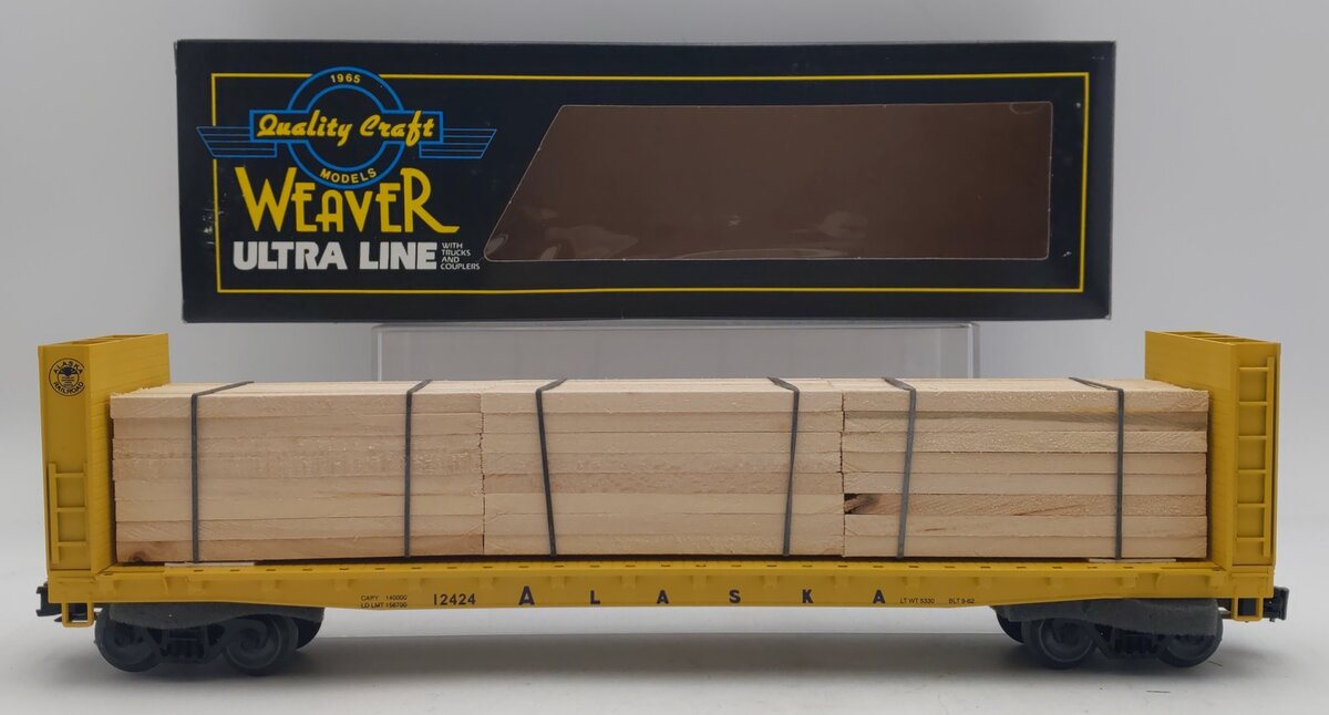 Weaver O Gauge Alaska Railroad Bulkhead Flat Car w/ Wood Load #12424 (3-Rail) EX/Box