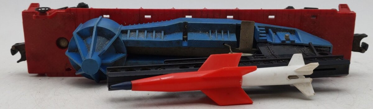 Lionel 6650 Vintage O IRBM Rocket Launcher VG