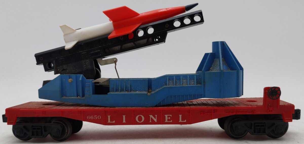 Lionel 6650 Vintage O IRBM Rocket Launcher VG