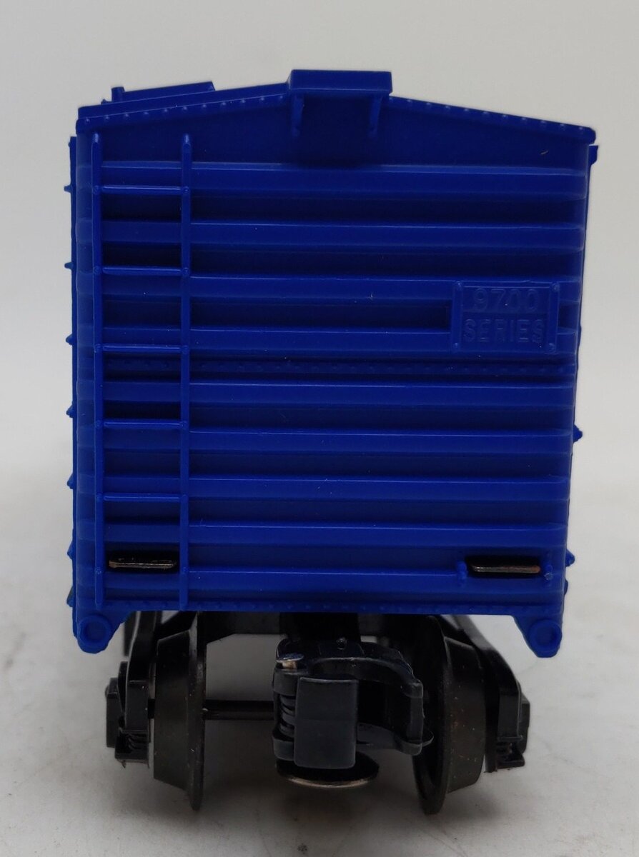 Lionel 6-9748 O Gauge CP Rail Blue Boxcar #9748 EX/Box