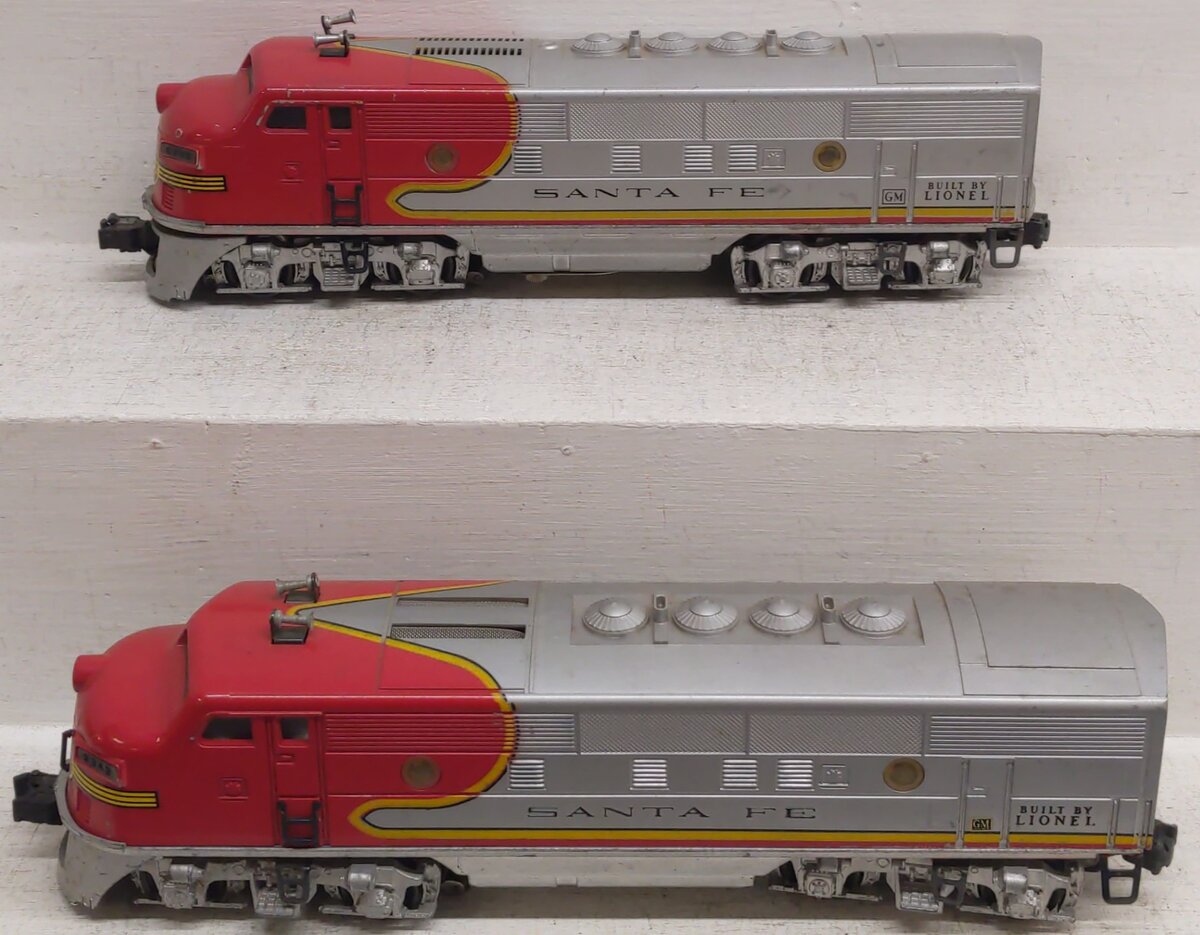 Lionel 2353 Vintage O Santa Fe F-3 AA Diesel Locomotive Set #2353 VG/Box