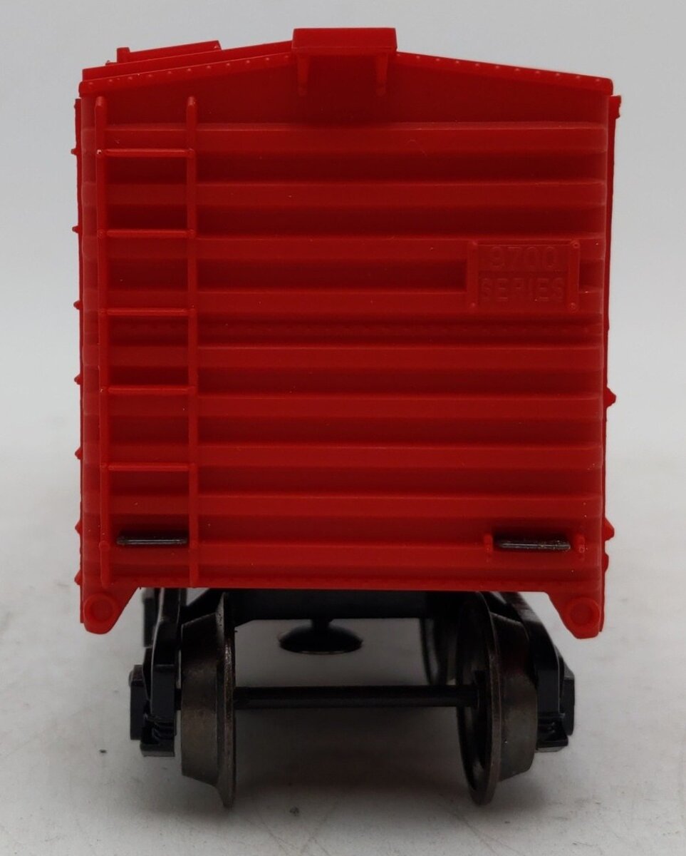 Lionel 6-9731 O Gauge Milwaukee Road Boxcar VG/Box