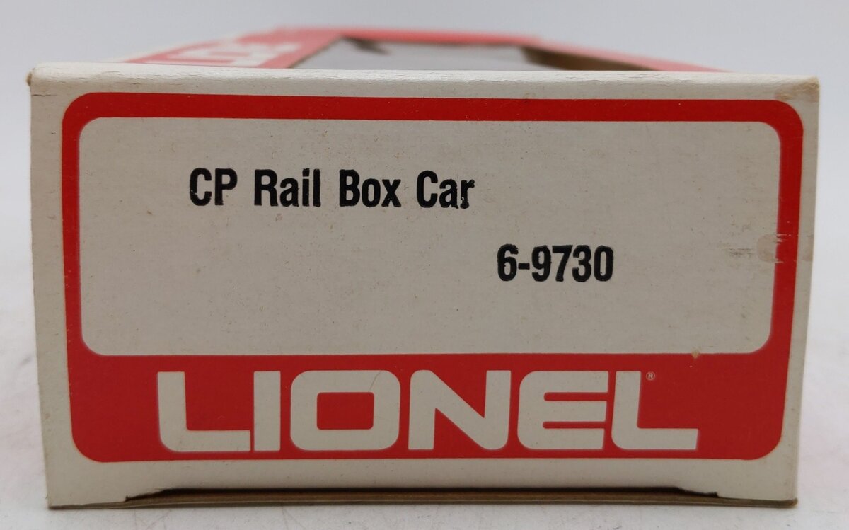 Lionel 6-9730 O Gauge CP Rail Boxcar--Black Letters EX/Box