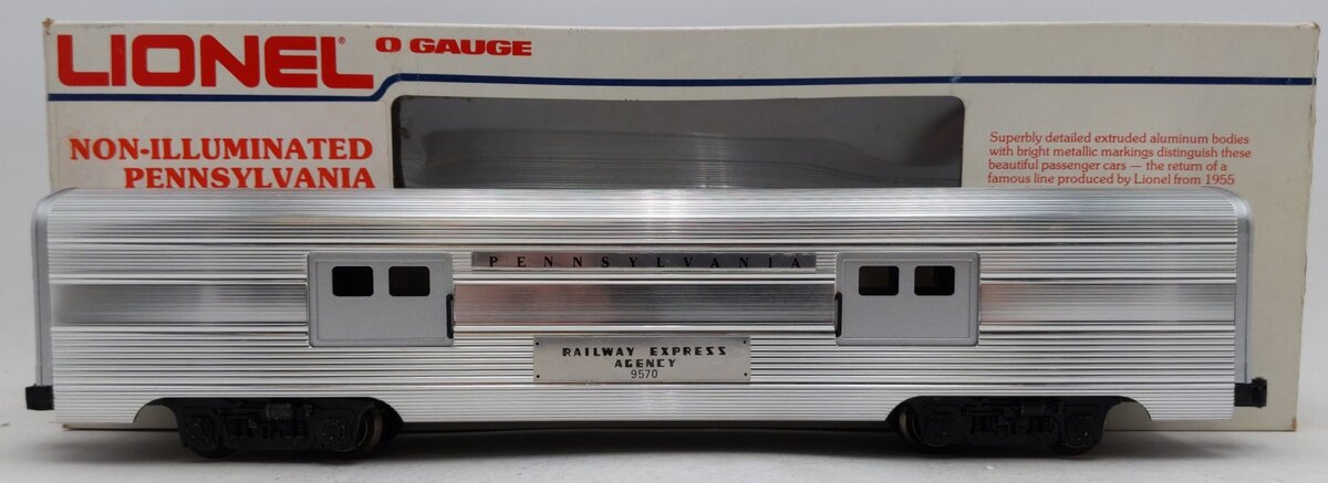 Lionel 6-9570 O Gauge Pennsylvania Railway Express Aluminum Baggage Car EX/Box