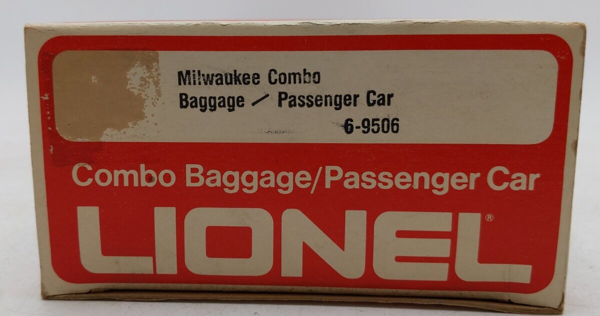 Lionel 6-9506 O Gauge Milwaukee Road Combine Car EX/Box
