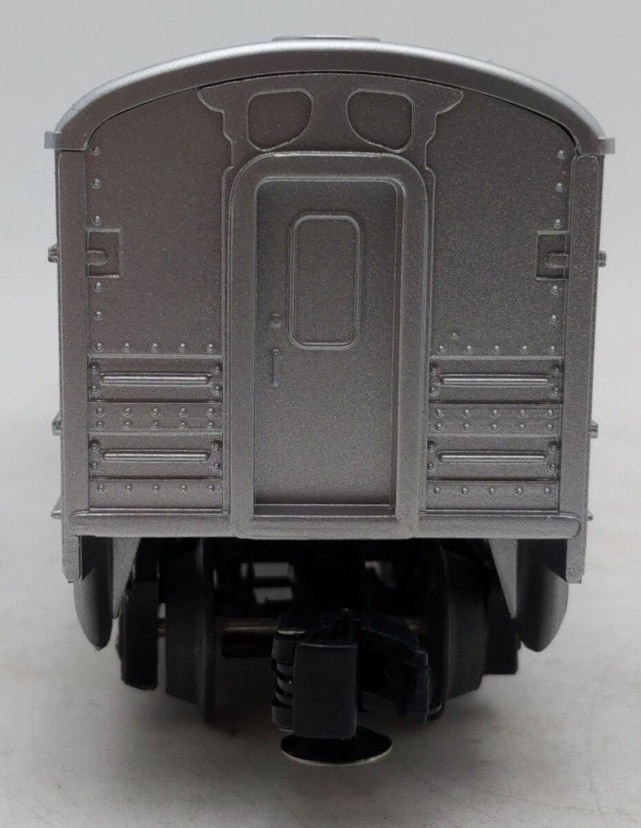 Lionel 6-6411 O Gauge Amtrak Illuminated Passenger Car #6411 EX/Box