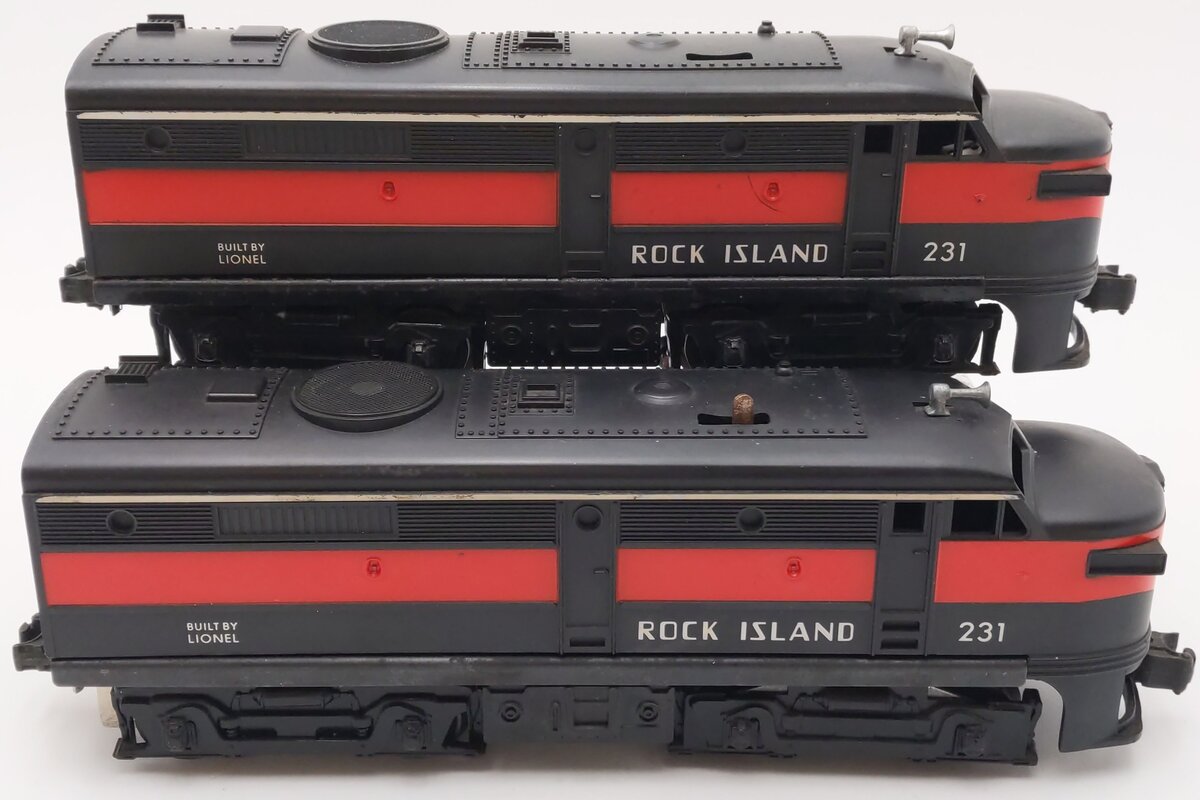 Lionel 231 Vintage O Rock Island Alco AA Diesel Locomotive Set VG