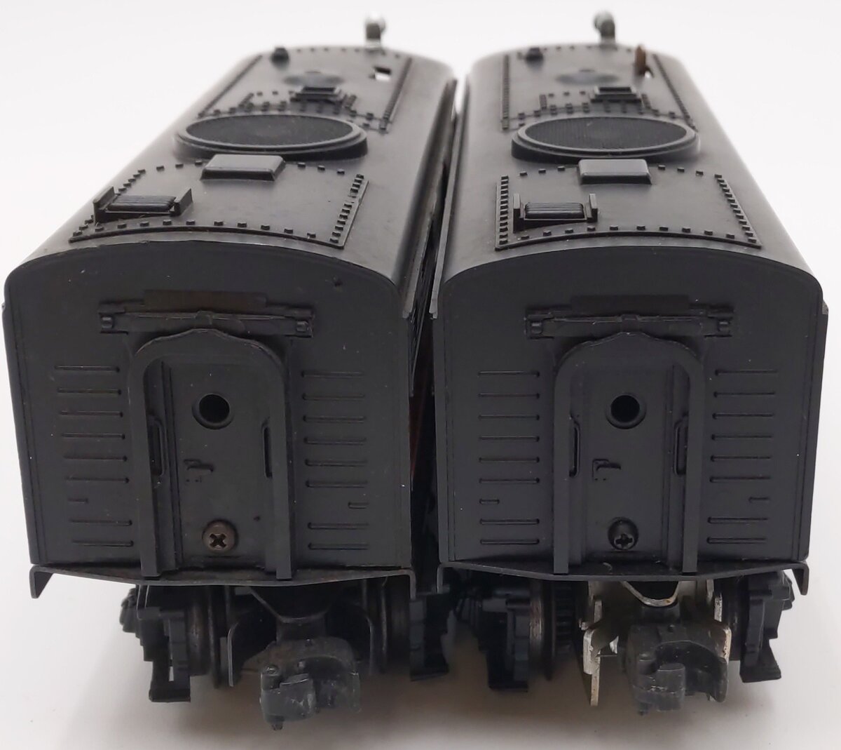 Lionel 231 Vintage O Rock Island Alco AA Diesel Locomotive Set VG