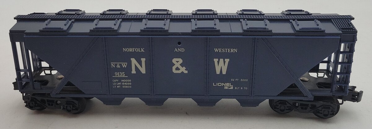 Lionel 6-9135 O Gauge Norfolk & Western Covered 4-Bay Hopper VG/Box
