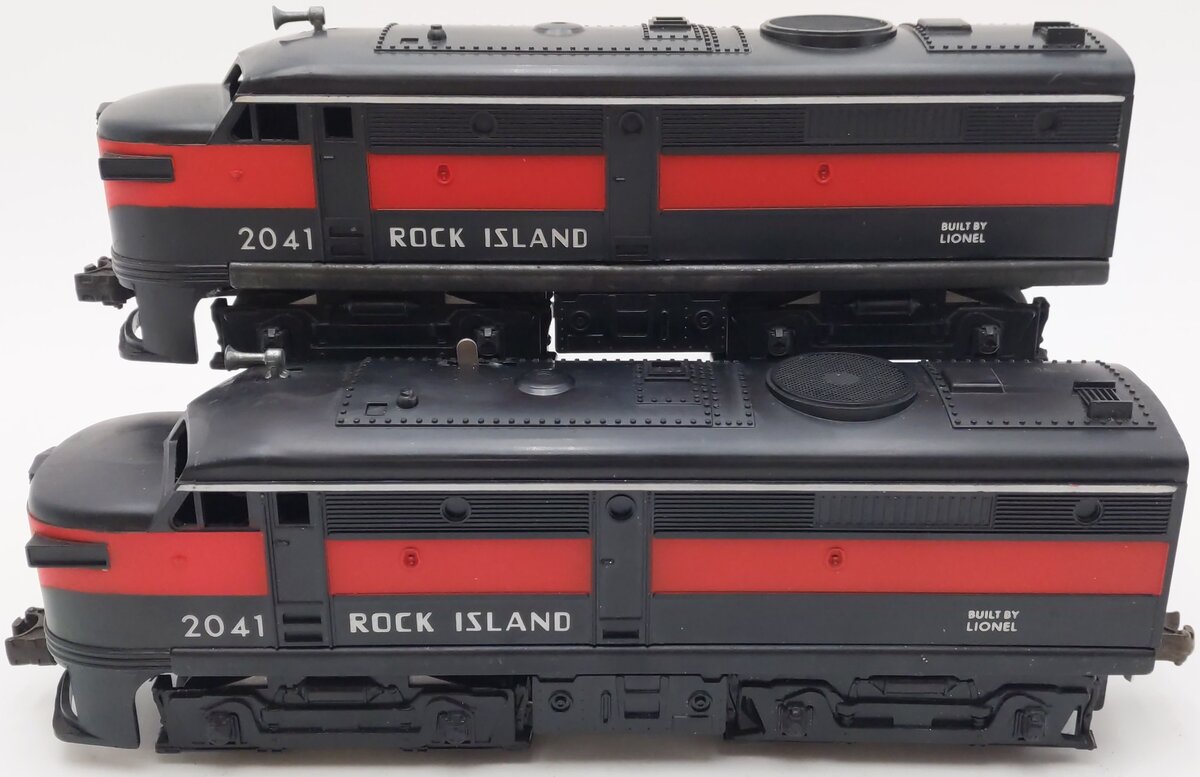 Lionel 2041 Vintage O Rock Island Alco FA AA Diesel Locomotive Set VG