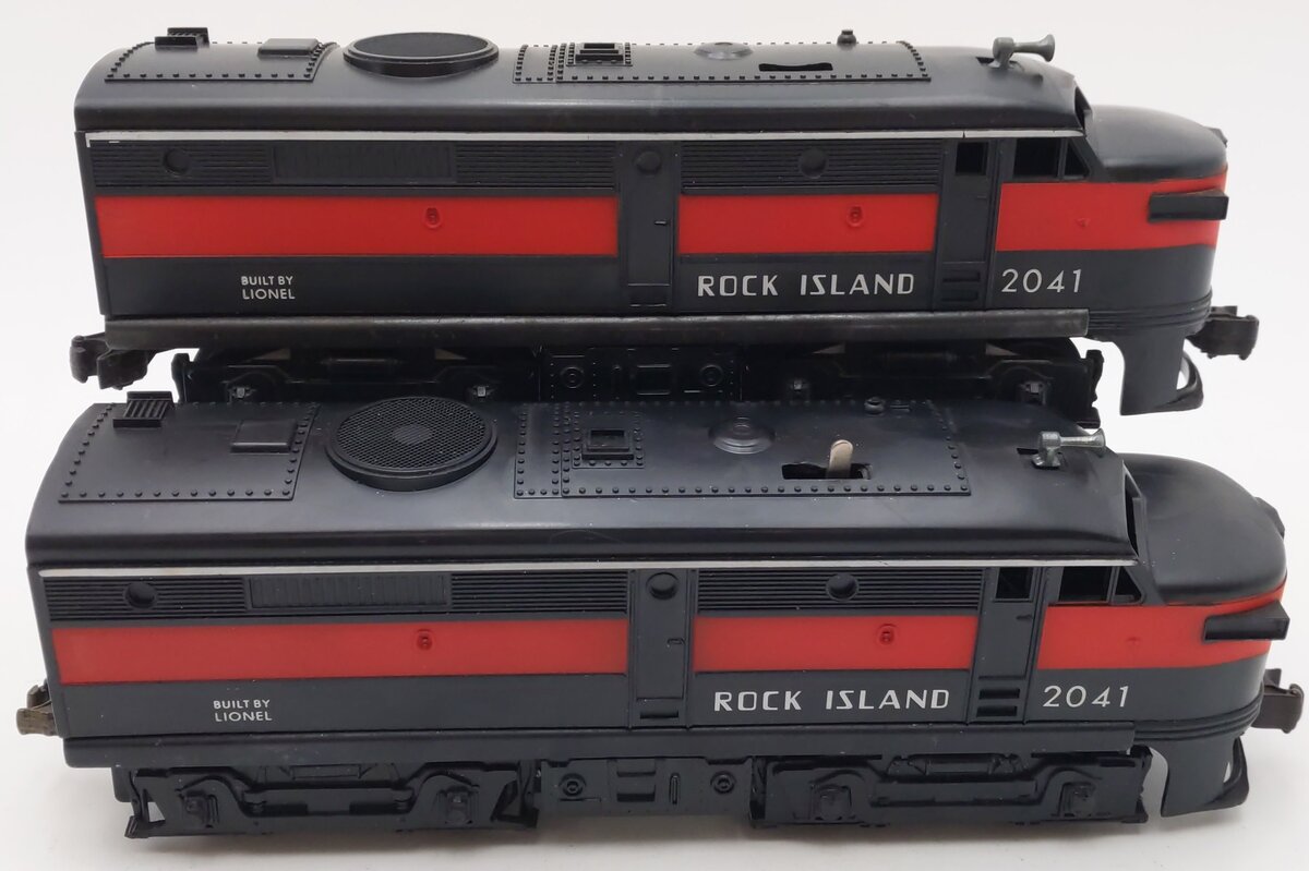 Lionel 2041 Vintage O Rock Island Alco FA AA Diesel Locomotive Set VG
