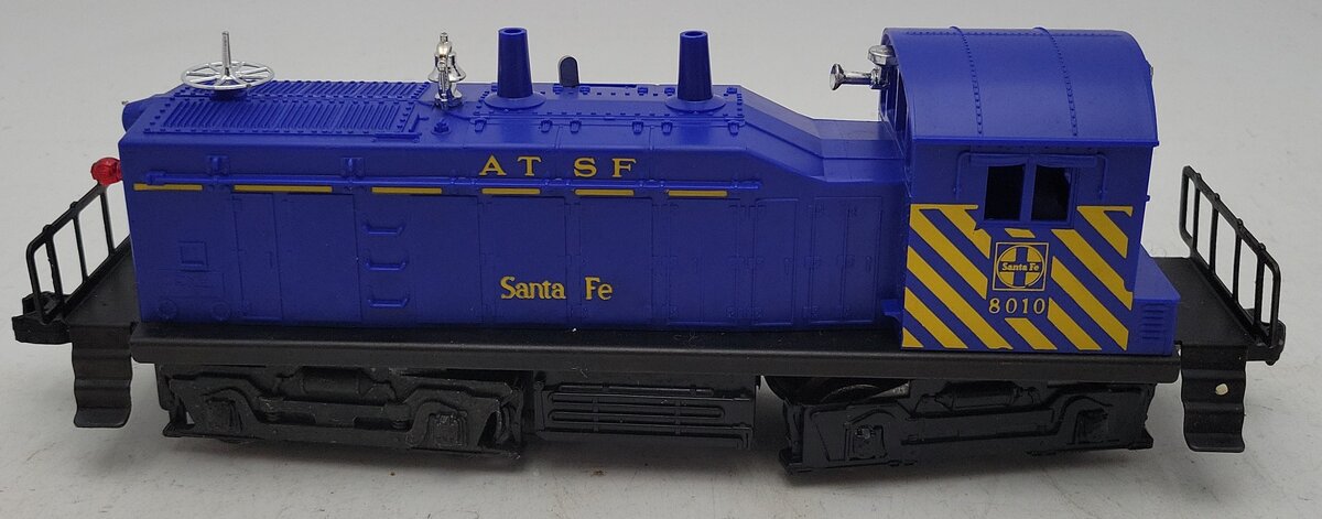 Lionel 6-8010 O Gauge Santa Fe AT&SF NW2 Diesel Locomotive #8010 VG/Box