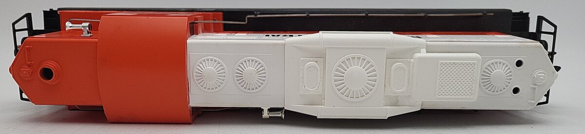 Lionel 6-8254 O Gauge Illinois Central GP-9 Dummy Diesel Locomotive EX/Box