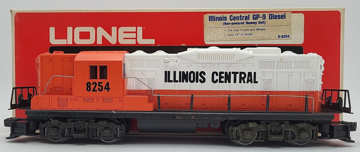 Lionel 6-8254 O Gauge Illinois Central GP-9 Dummy Diesel Locomotive EX/Box