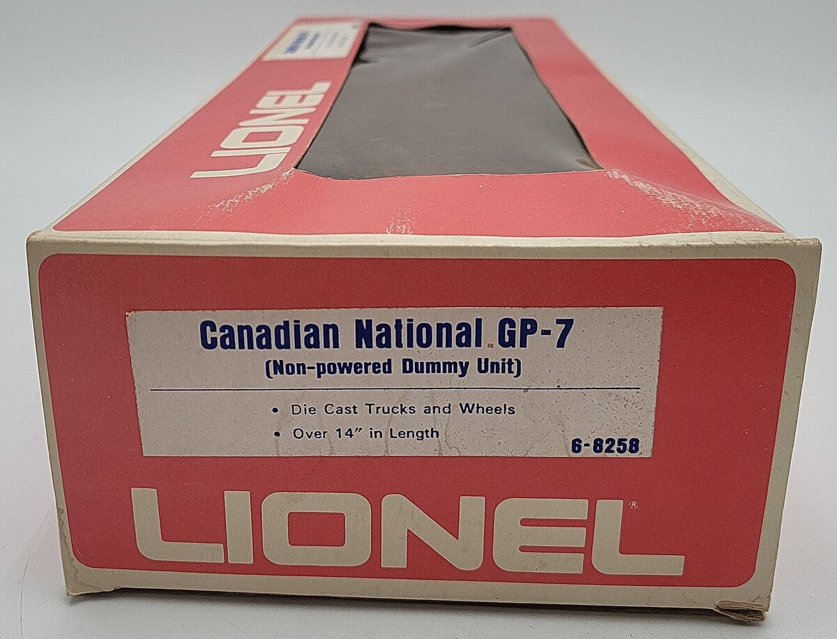 Lionel 6-8258 O Gauge Canadian National GP7 Non-Powered Diesel Locomotive #8258 EX/Box