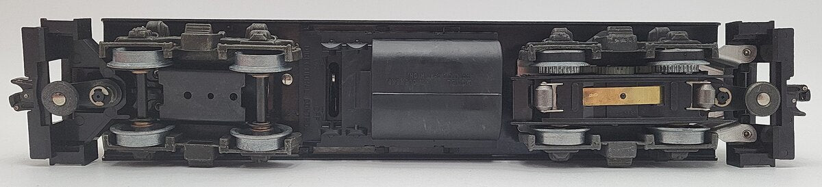 Lionel 6-8352 O Gauge Santa Fe GP-20 Powered Diesel Locomotive #8352 VG/Box