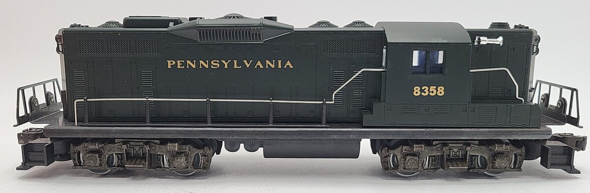 Lionel 6-8358 O Gauge Pennsylvania GP-9 Non-Powered Diesel Locomotive EX/Box