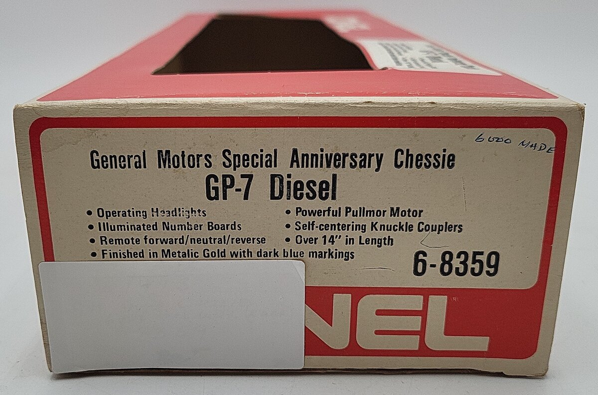 Lionel 6-8359 O Gauge Chessie System GM Gold GP7 Diesel Engine EX/Box