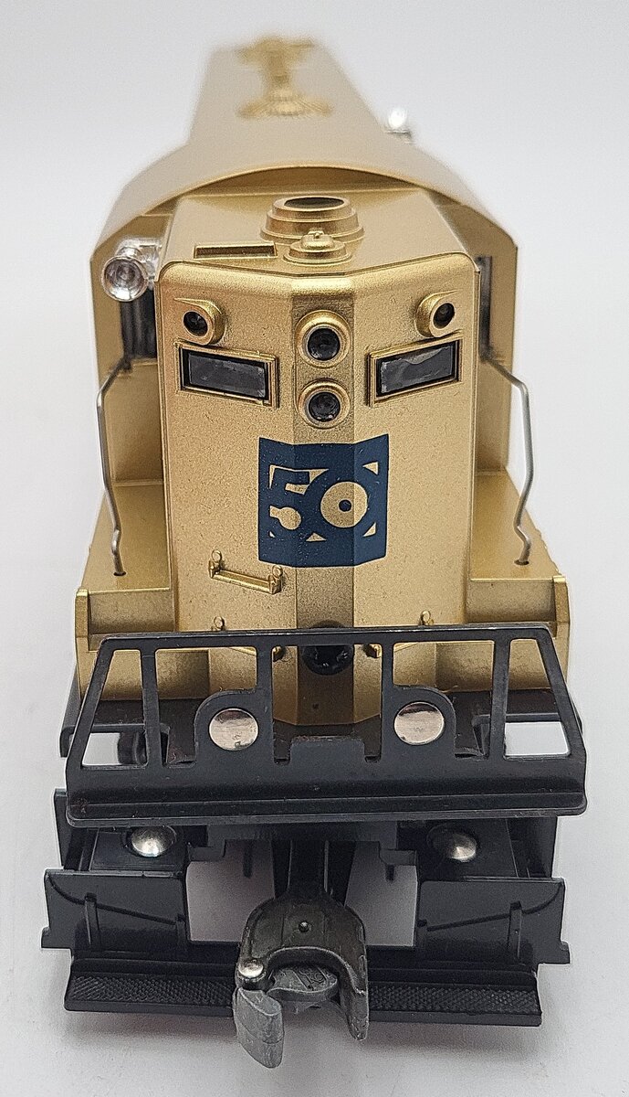 Lionel 6-8359 O Gauge Chessie System GM Gold GP7 Diesel Engine EX/Box