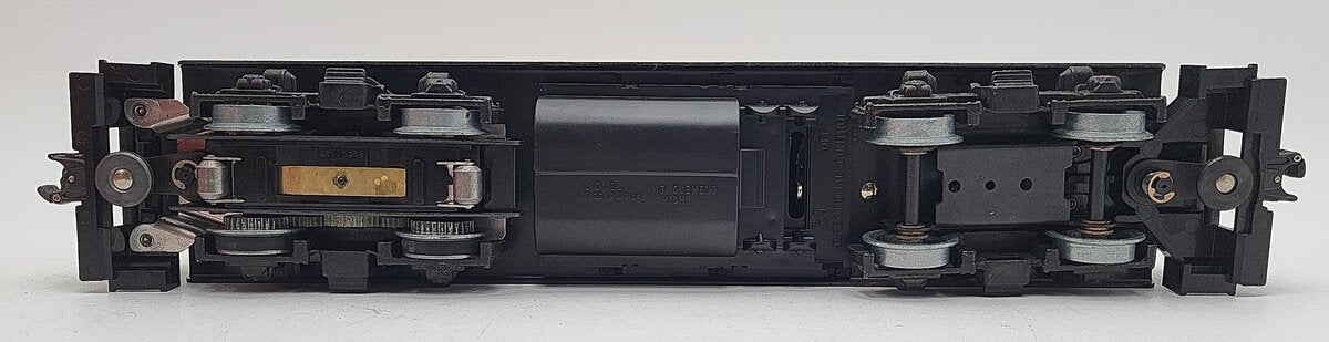 Lionel 6-8359 O Gauge Chessie System GM Gold GP7 Diesel Engine EX/Box