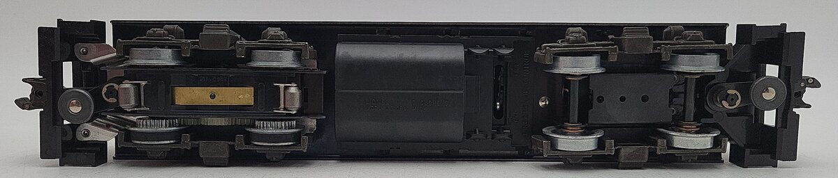 Lionel 6-8353 O Gauge Grand Trunk GP7 Diesel Locomotive EX/Box